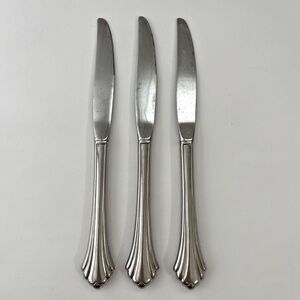 Oneida Distinction Deluxe HH Rembrandt Stainless Hollow Knives Set of 3